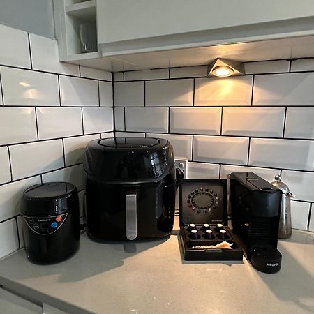 Apartamento Tower Bridge, Boutique, Shad Thames Butlers Wharf Secure Parking , Balcony View Of Shard, Luxury With Van Parking Upto 4 Vans Ideal For Builders Shopfitters Secure Cctv Londres Exterior foto